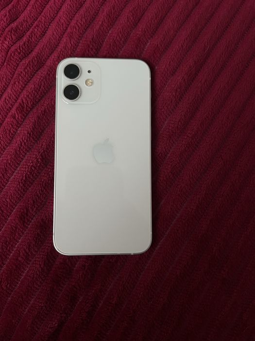 Продам iPhone 12 mini