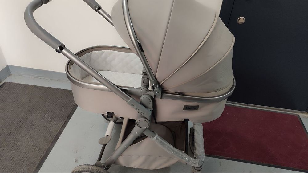 Kolyaska universalniy