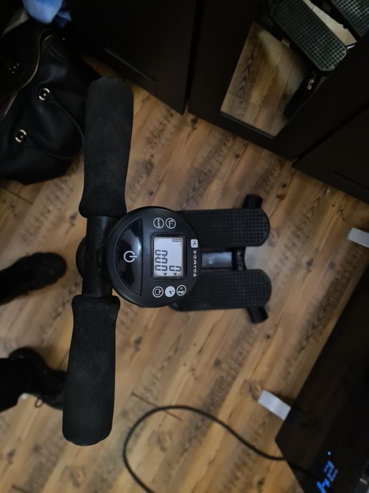 Stepper Domyos ST510 – foarte puțin folosit, stare foarte bună