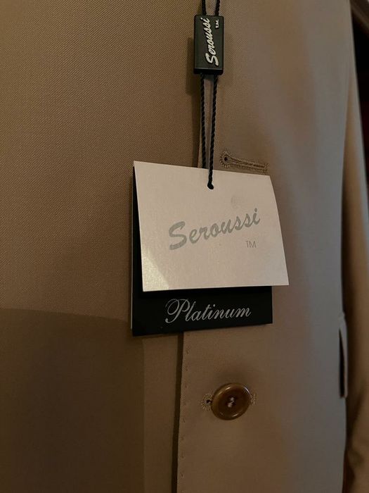 Costum NOU Seroussi Italia,100% lana+bonusuri