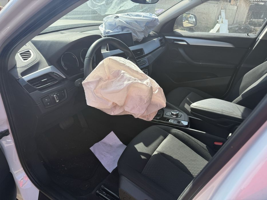Bmw x2 2023 automat,avariat 1,5 benzina 18000 km