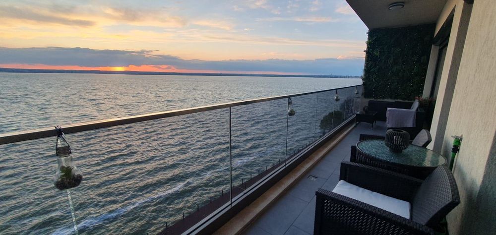 Apartament 2 camere Mamaia (Butoaie) cu vedere frontala Lac Siutghiol