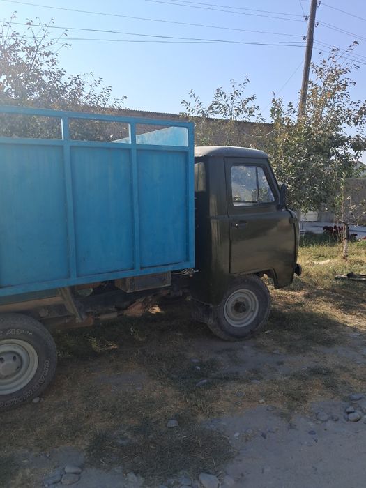 УАЗИК сотилади 1987