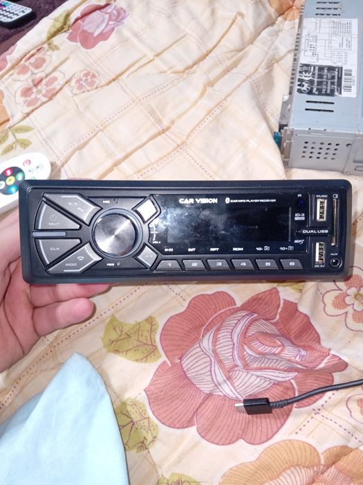 Se vând NEGOCIABIL !!  55w și 50w