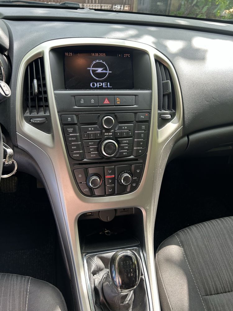 Opel astra j 2011 1.7 diesel