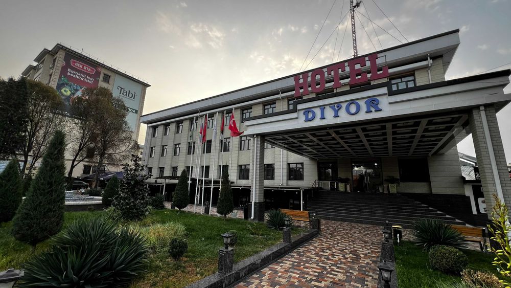 Diyor Hotel  Marg‘ilonda arzon mehmonxona