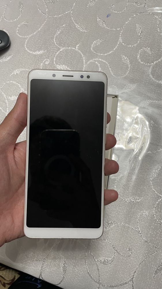 Продам Redmi Note 5