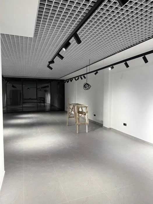 Продаётся Офис 78 м2 Яккасарай 1Линия Ор.Единое окно