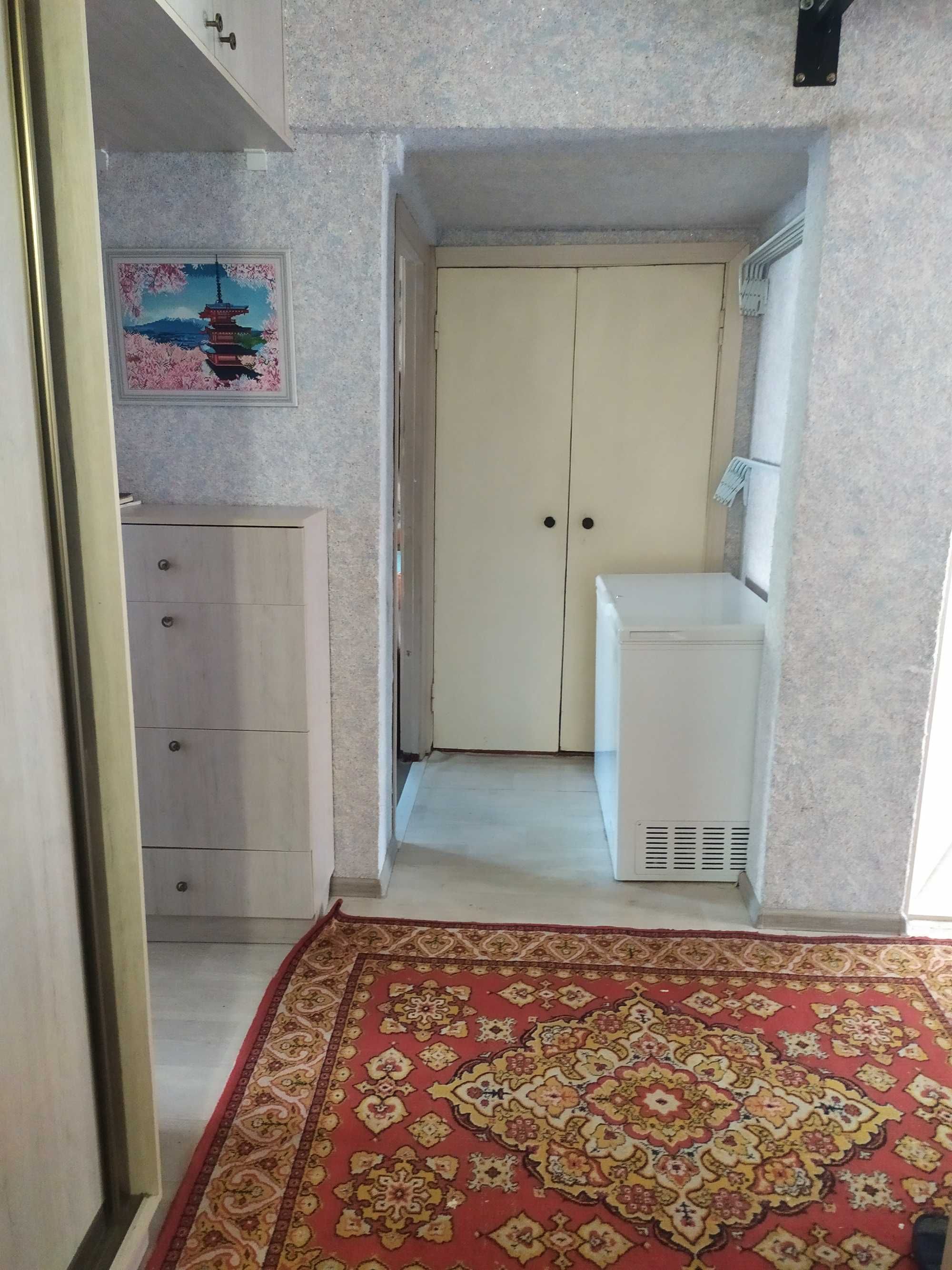Продам 3-комнатную квартиру в районе Арматурного завода