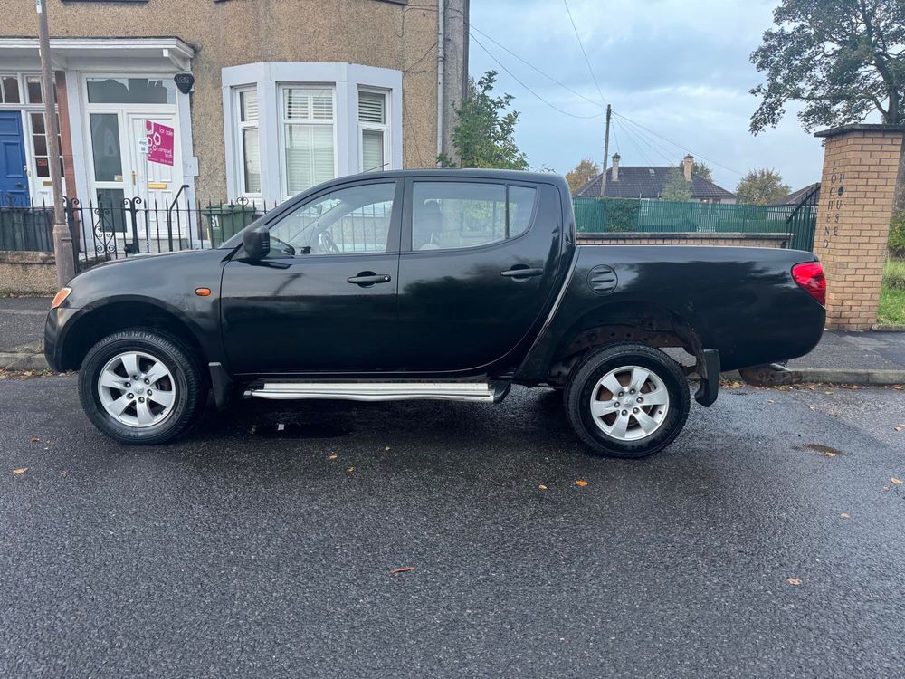 Mitsubishis L200 2.5 DI-D 2.5 DI-D 2009