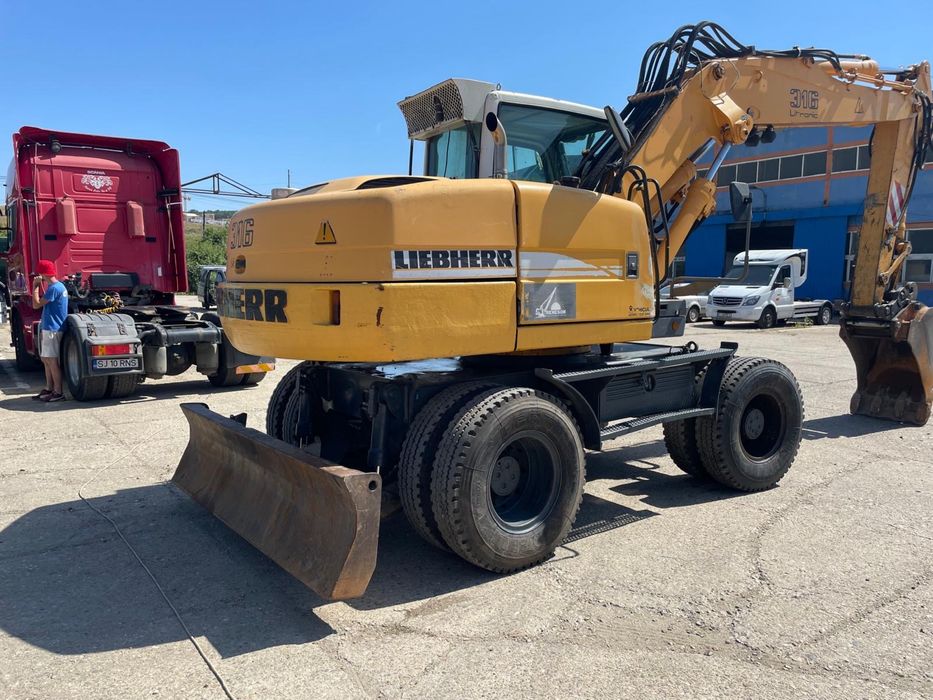 Excavator pneuri roti LIEBHERR 18To