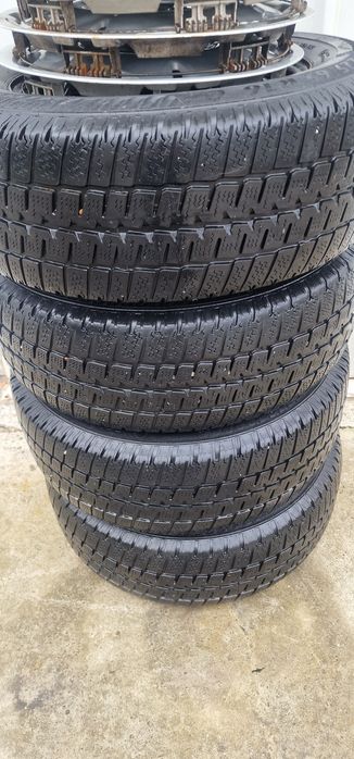 Roti/anvelope Mercedes 225/65/16c