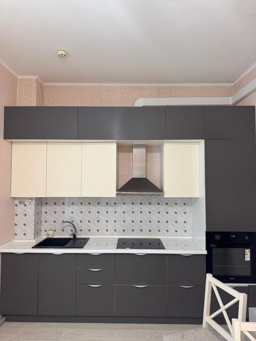 Продаем кухонную мебель кухня