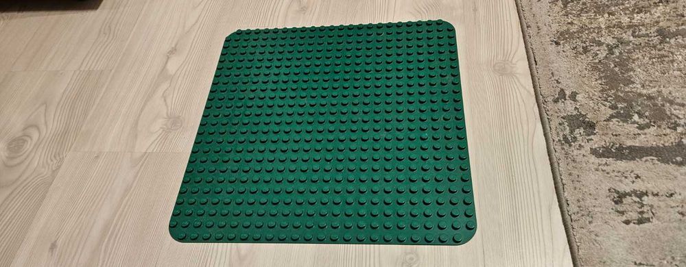 Placă LEGO Duplo 10980 – mare, verde, 38×38 cm (24×24 pini)