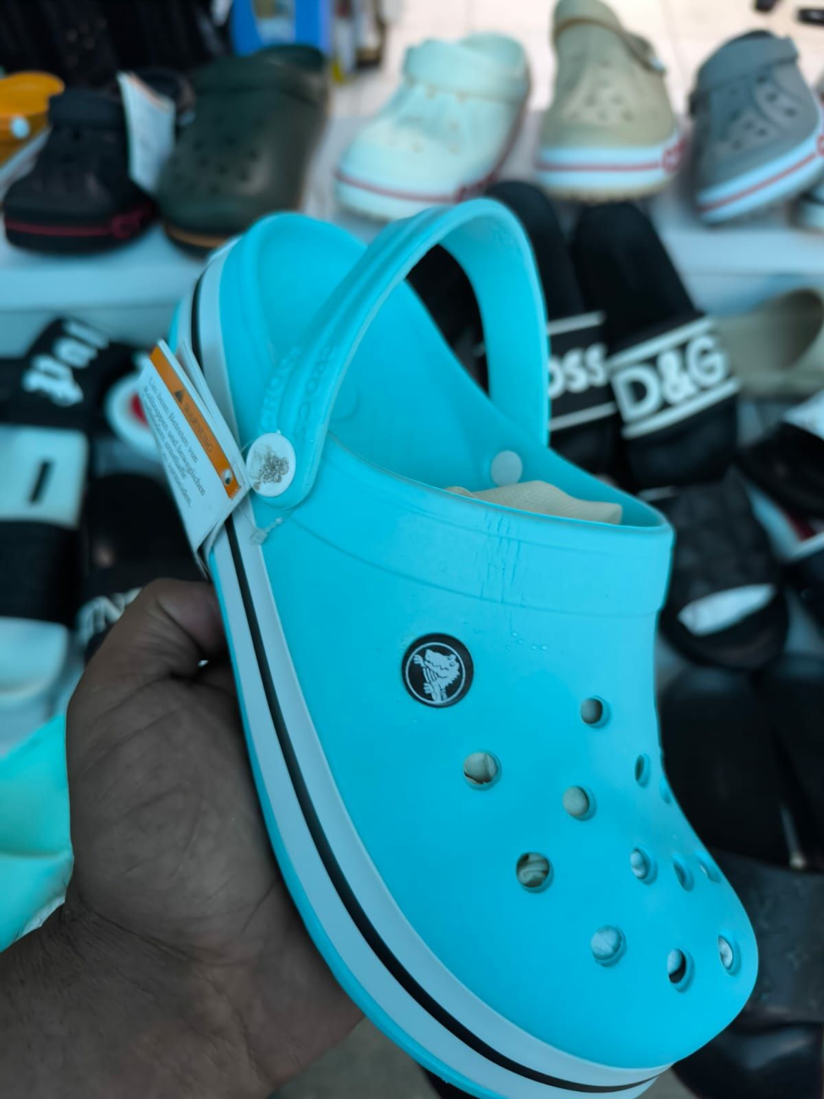 Crocs super oferta calitate superioara mai multe culori modele..lichid