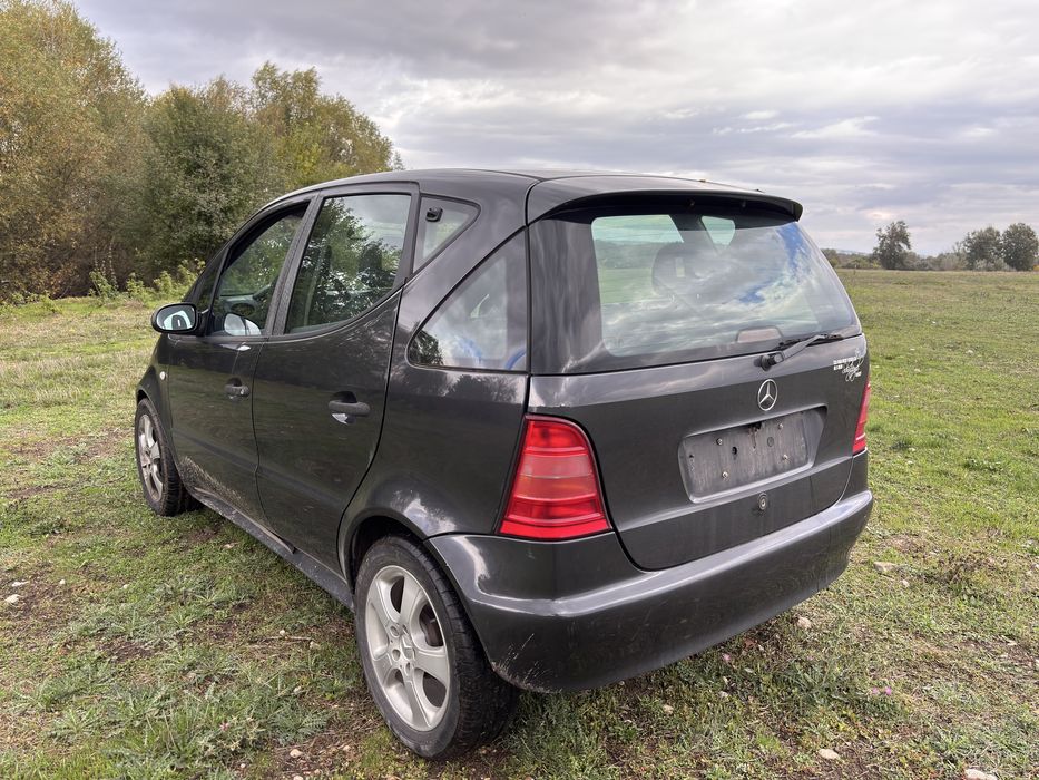 Mercedes A160 на части