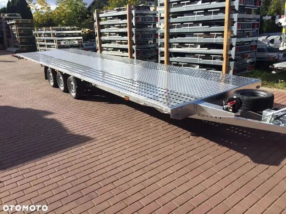Niewiadow Remorca/Platforma Transport auto 3 axe 8.5m 3500kg Remorca 8.5m/2.1m/3 axe/3500kg/troliu/podea cu tabla de aluminiu