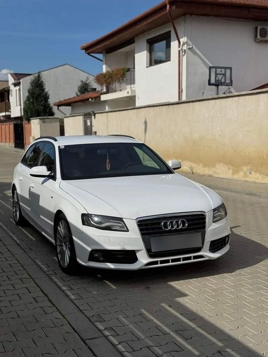 Audi A4 Vând Audi A4 S line foarte bine întreținut