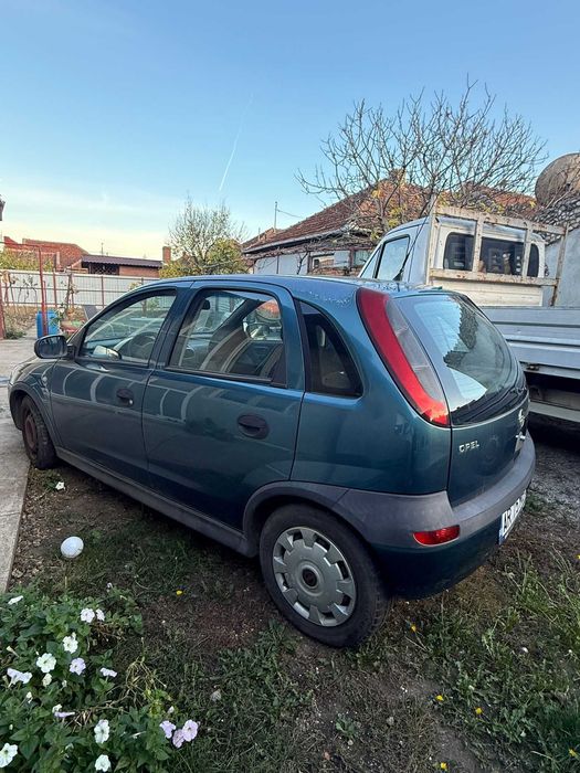 Opel Corsa C 1.2 benzina an 2002