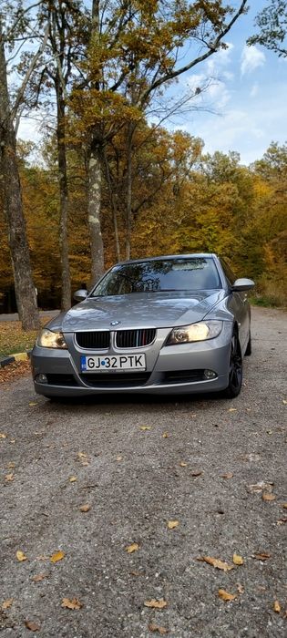 Vând Bmw E90 320 D sau schimb cu Toyota Rav 4