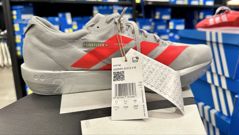 Adidas Adizero Adios 9 M originali la cutie ( 45.1/3 , 46 si 47.1/3 )