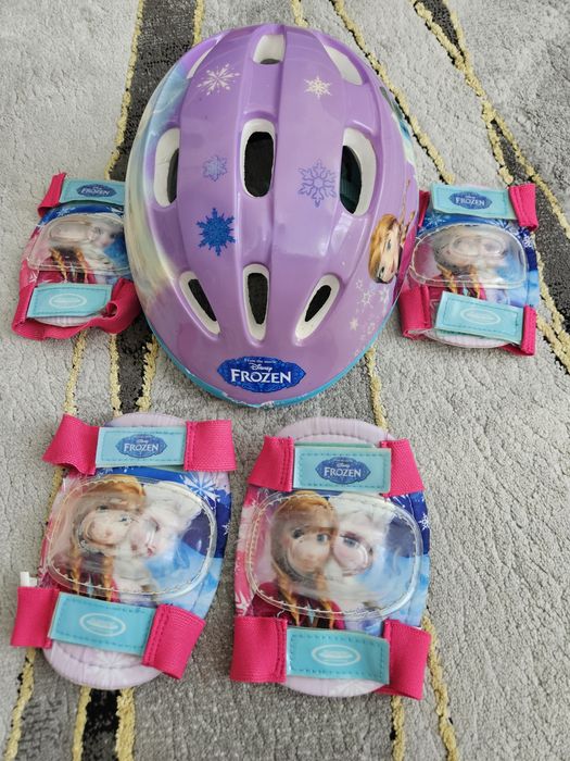 Casca protecție Frozen