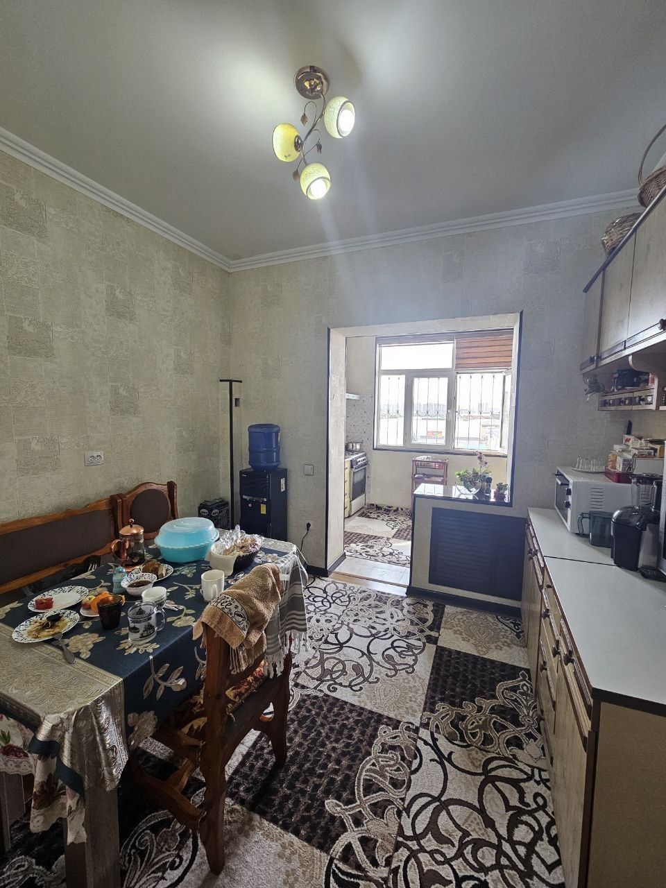 Продается Сергили р.й 8А. 4/6/9. Кв.м 94. Ипатека бор 80000 у.е