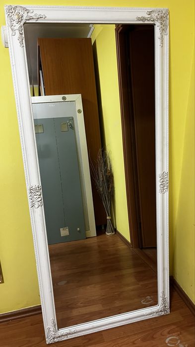 Oglinzi diferite dimensiuni