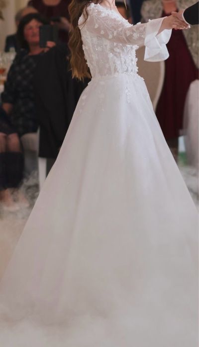 Rochie mireasa marimea 36-38