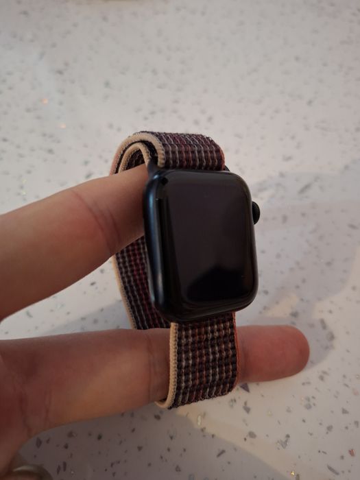 Apple Watch SE 2 40mm