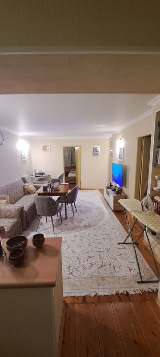 Продаётся 4х комнатная квартира. Чилонзар  1 квартал.