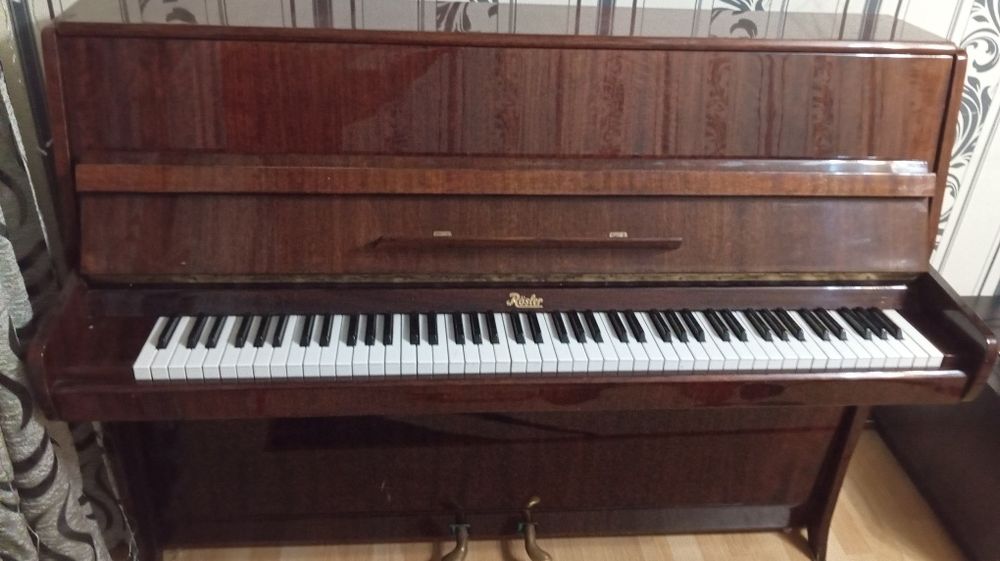 Фортепиано "Rosler"