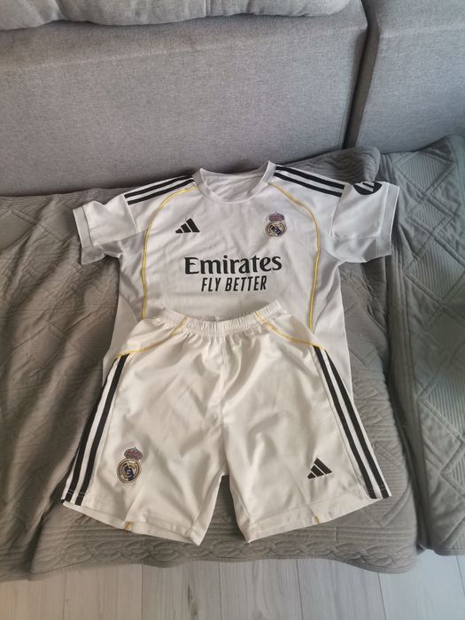 продам футбольные вещи