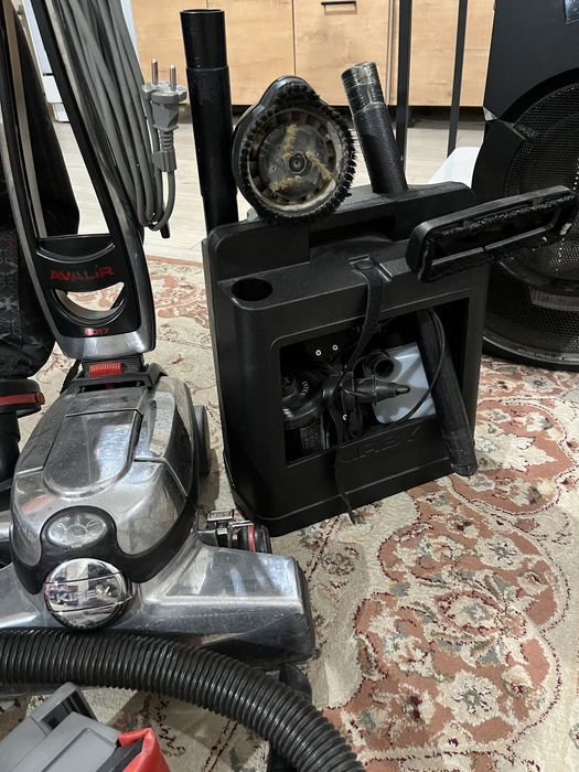 продается пылесос