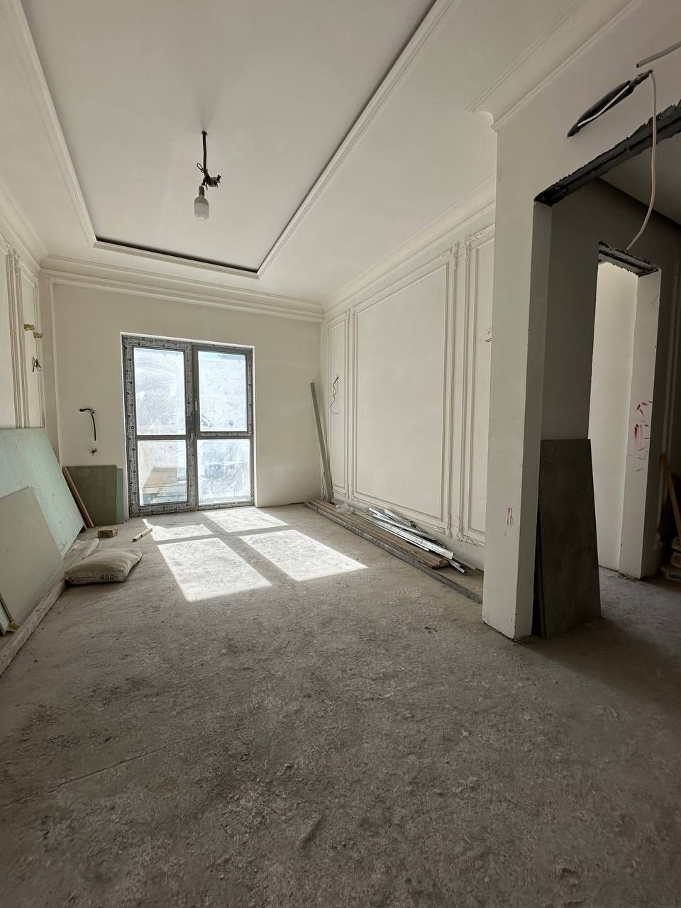 ПРОДАЁТСЯ НОВОСТРОЙКА 3/6/6 в ЖК "Mirabad Avenue" застр.
Golden House