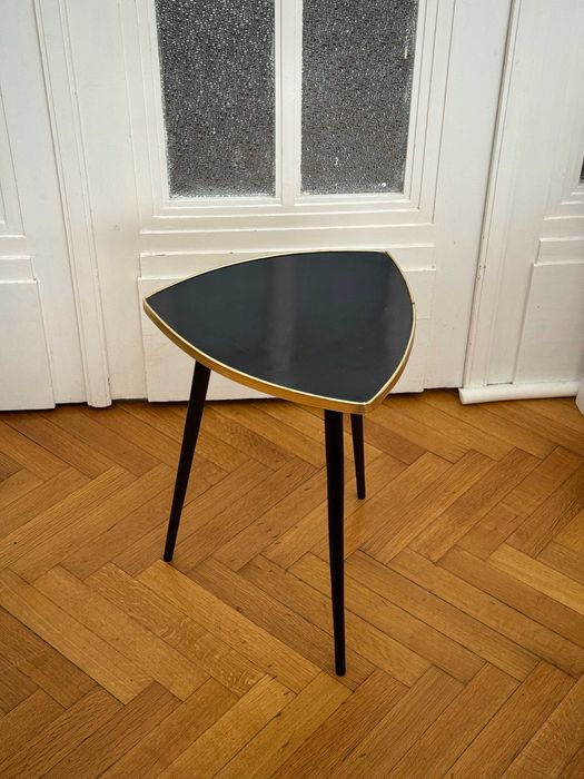 Винтидж помощна масичка / поставка за саксия