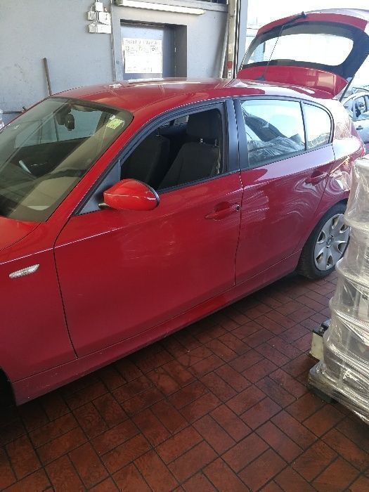 Usa BMW E87 seria 1 usi fata spate stanga dreapta BMW E87 dezmembrez