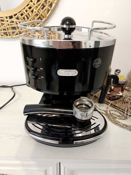 Кафе машина Делонги