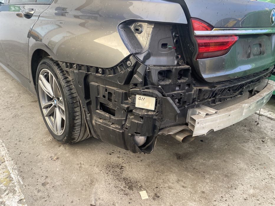 Senzor radar dreapta spate BMW seria 7 G11