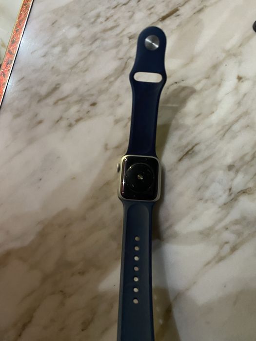 Apple Watch se         ….