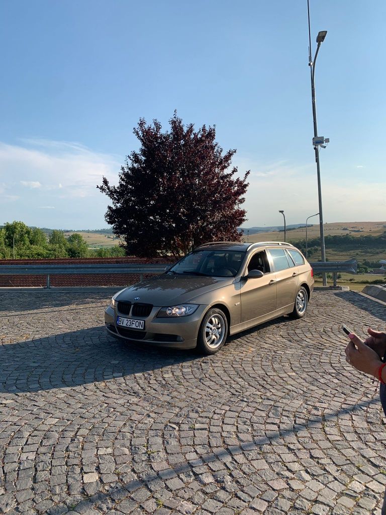 Vând BMW seria 3