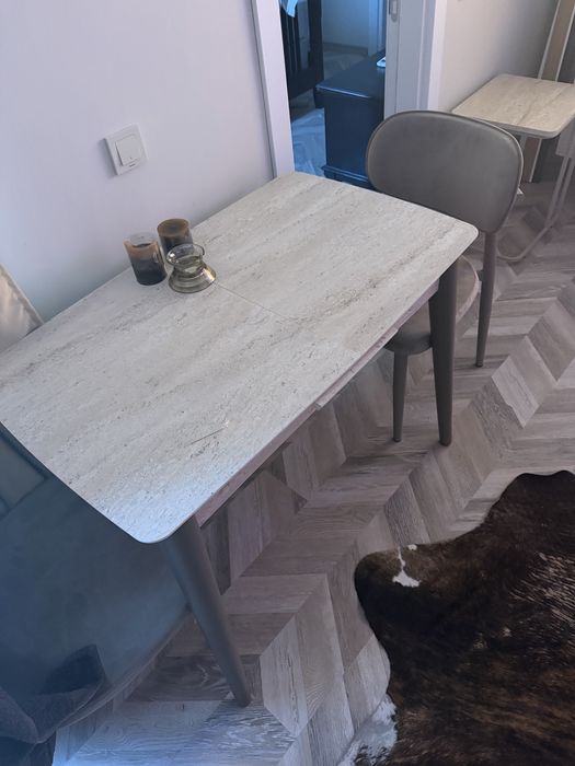 Кухненска маса тип травертин