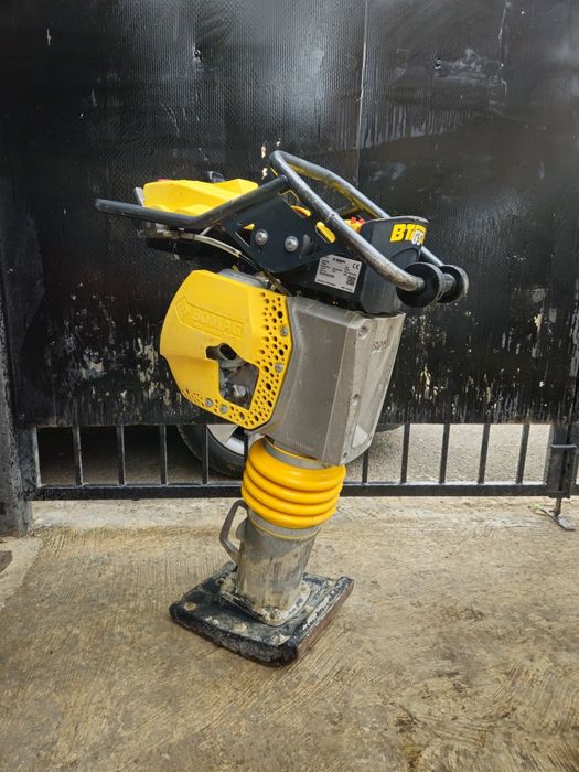 Mai compactor Bomag BT 65