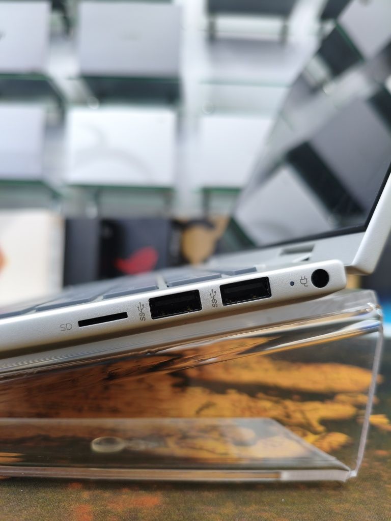 Ноутбук Hp envy Intel Core i7 - 14 avlod 16/512 Yangi Garantiya 1 yil