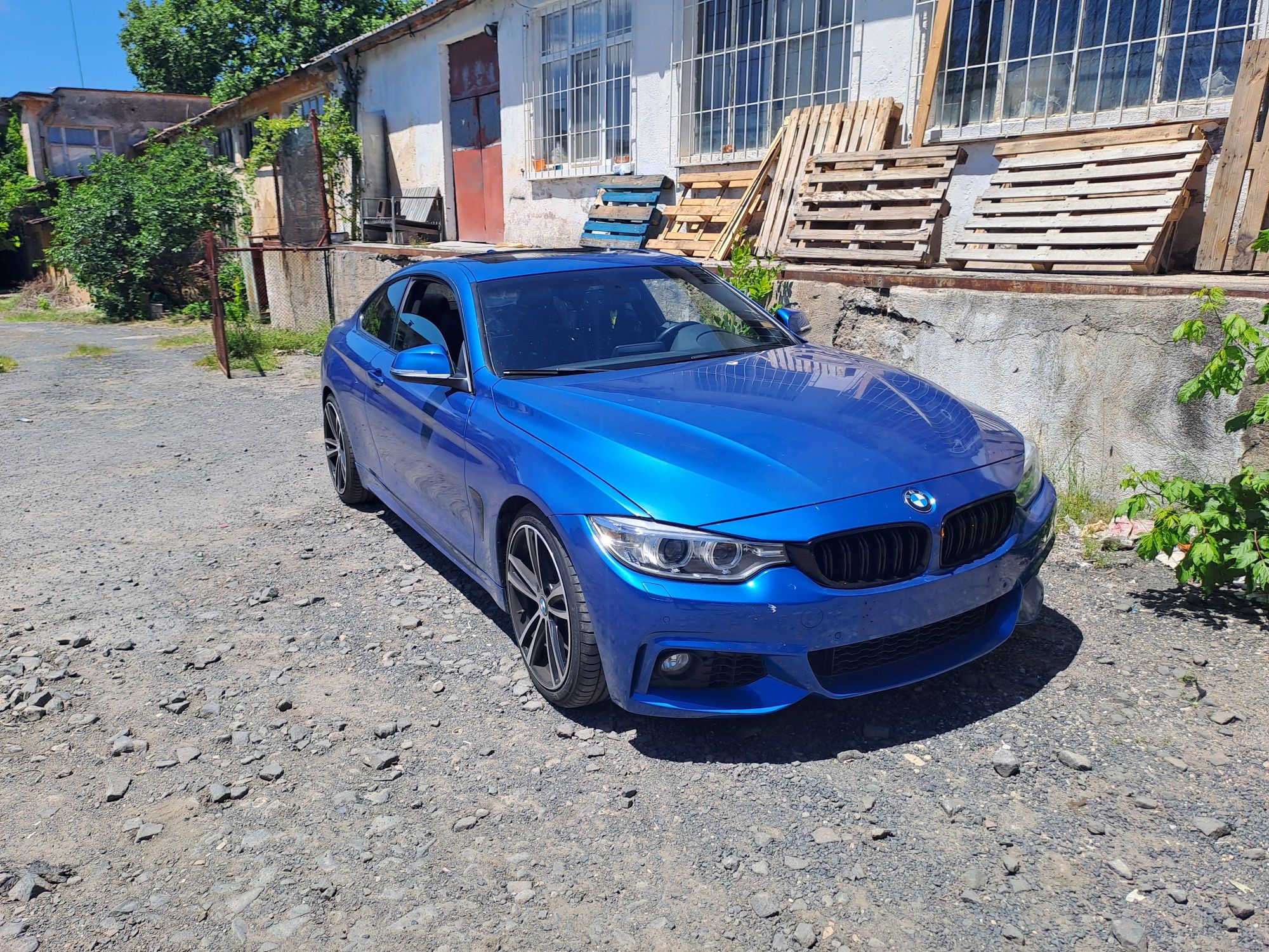Bmw f32 418 i на части перфектно састояниебез забелешки