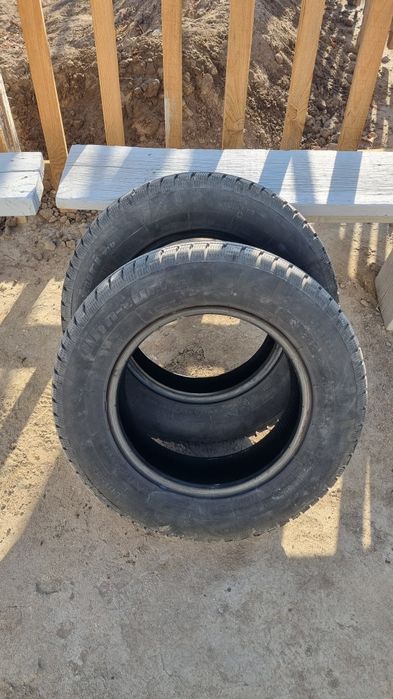 Покришка бу  R14