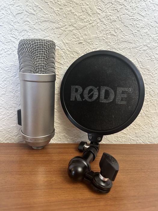 Микрофон Rode Broadcaster Condenser Microphone