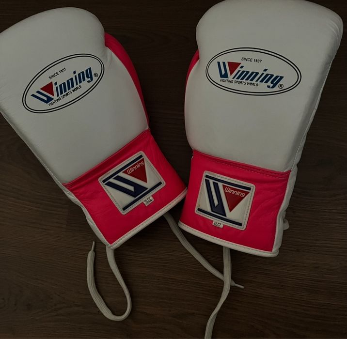 Winning японский перчатки боксерские 10 o.z.