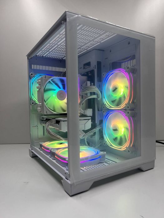 PC Gaming Vanguard i5 | 14400F | RTX 5060 Alb | 32GB DDR4 | SSD 1TB