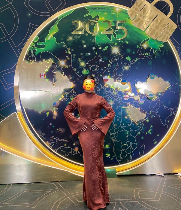 Продаю платье от Lichi